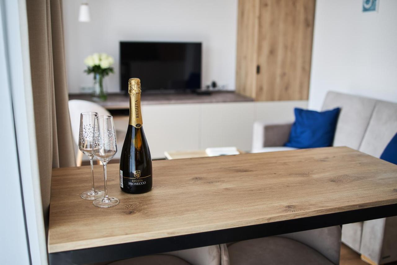 Jantaris Mielno Apartamenty Przy Plazy Eksteriør bilde