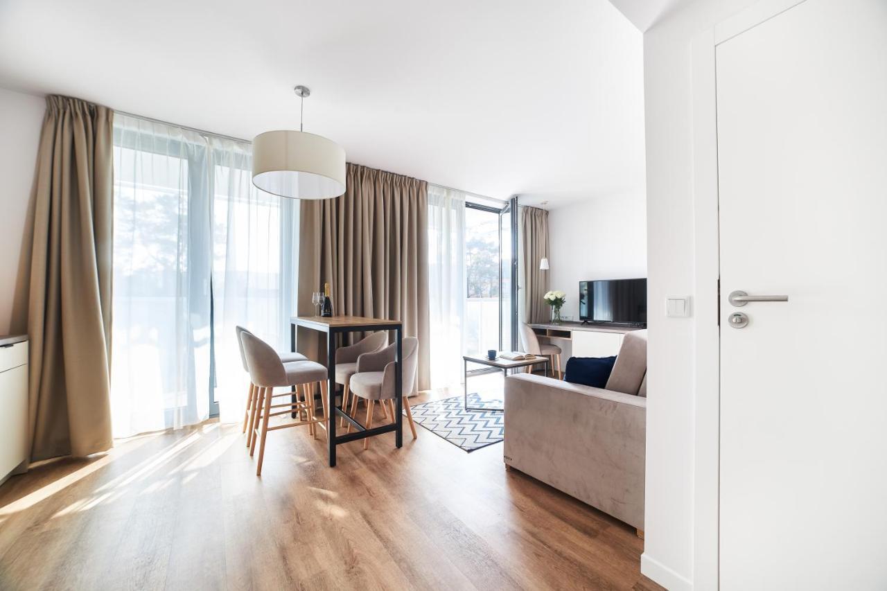 Jantaris Mielno Apartamenty Przy Plazy Eksteriør bilde